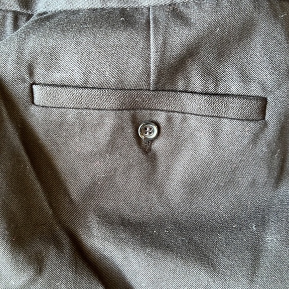 INC - Picture 4 of 4